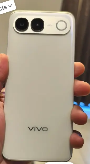 Vivo S2 Design